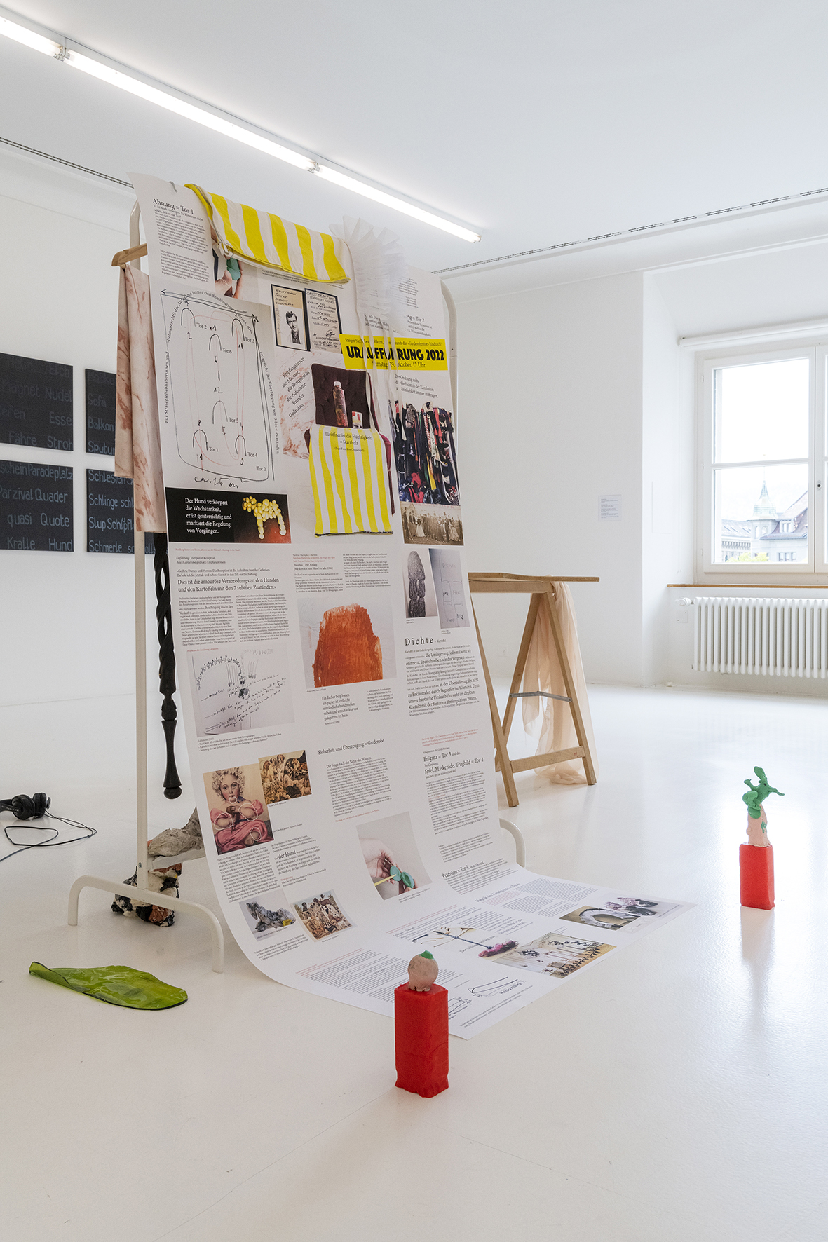 Chantal Hoefs – Hunde und Kartoffeln – amouröse Verabredung, Vertrauen (Teilansicht)